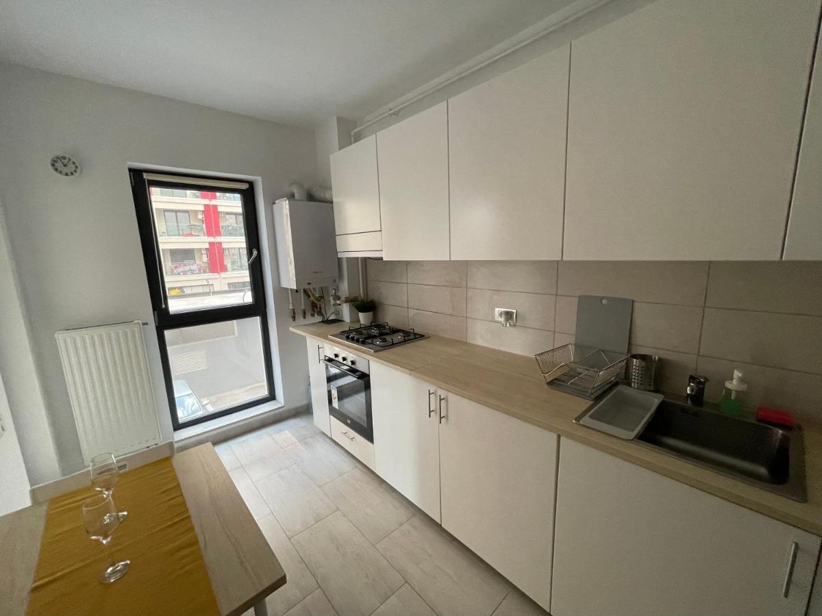 Pearl Luxury Apartment Near Presidential Palace บูคาเรสต์ ภายนอก รูปภาพ